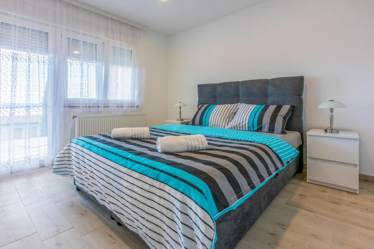 Apartments Cvetkovic Crikvenica Esterno foto